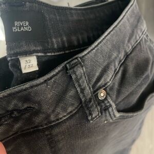 Men’s black washed river island skinny jeans 32”W 32”L